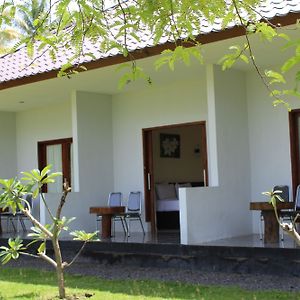 Gondang Beach Hotel